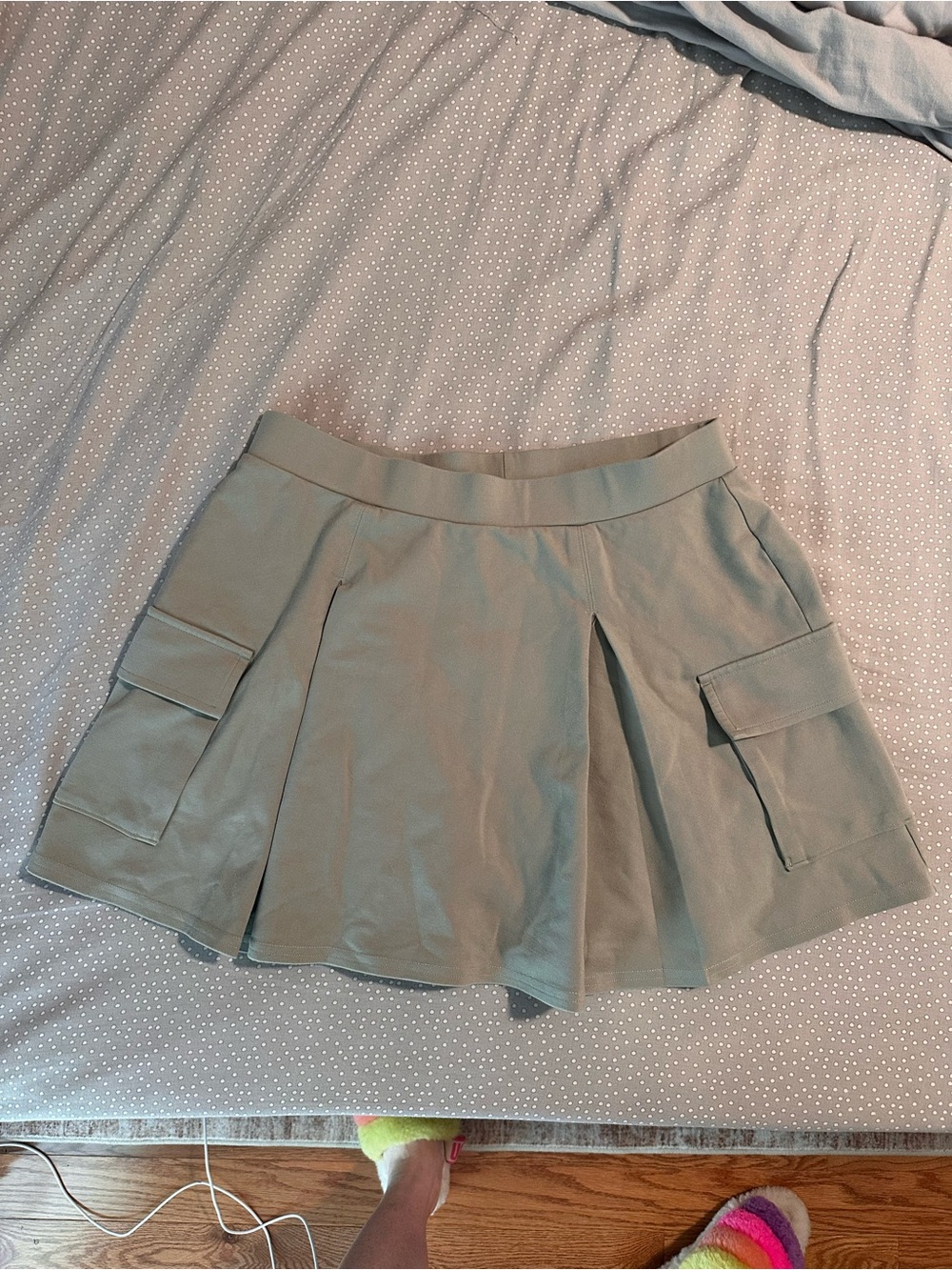 American Eagle Women Green Cargo
Pleated Skort Active Mini Skirt Size M NWT